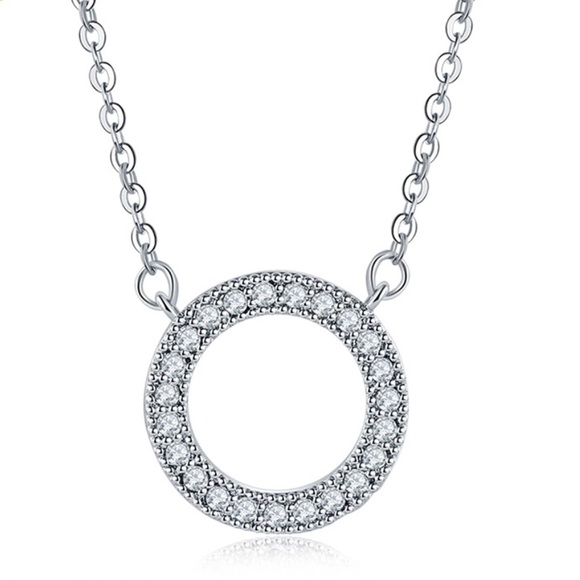 PAVÉ ROUND CIRCLE NECKLACE - Picture 1 of 3